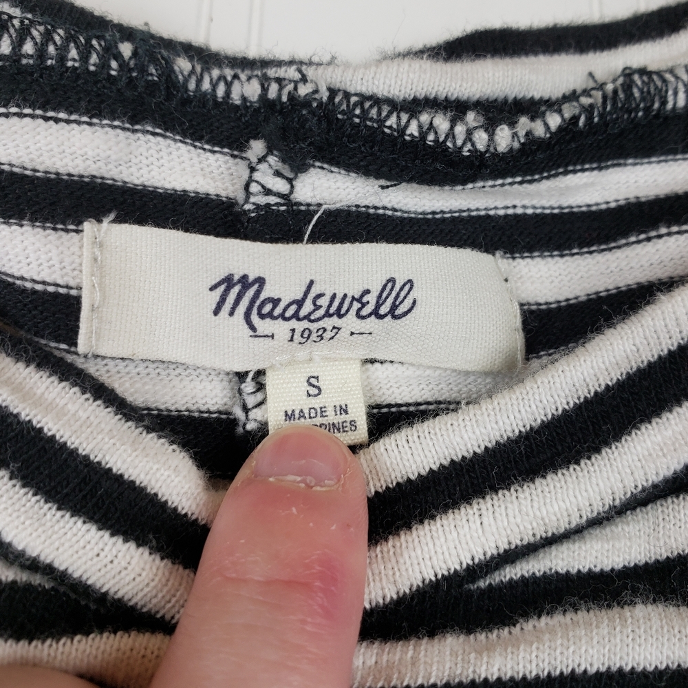 Madewell button down side 3/4 sleeve top - Picture 7 of 9